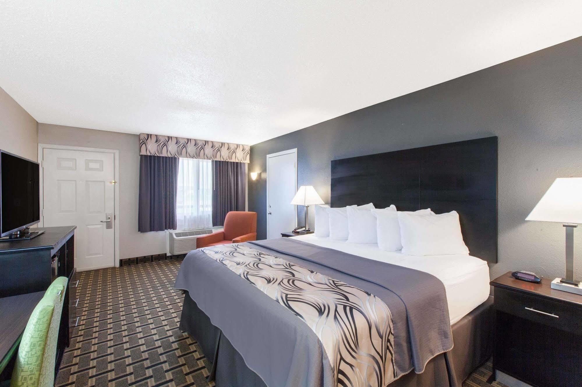 Days Inn By Wyndham Ennis Esterno foto